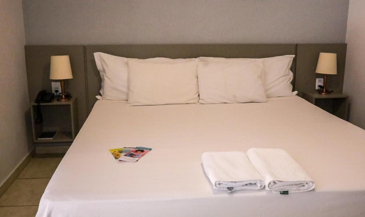Shellter Hotel Holambra Kültér fotó